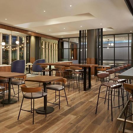 Residence Inn By Marriott Calgary Airport Bagian luar foto